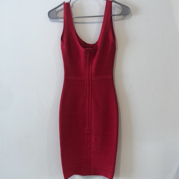 Red bandage dress - Picture 4 of 4